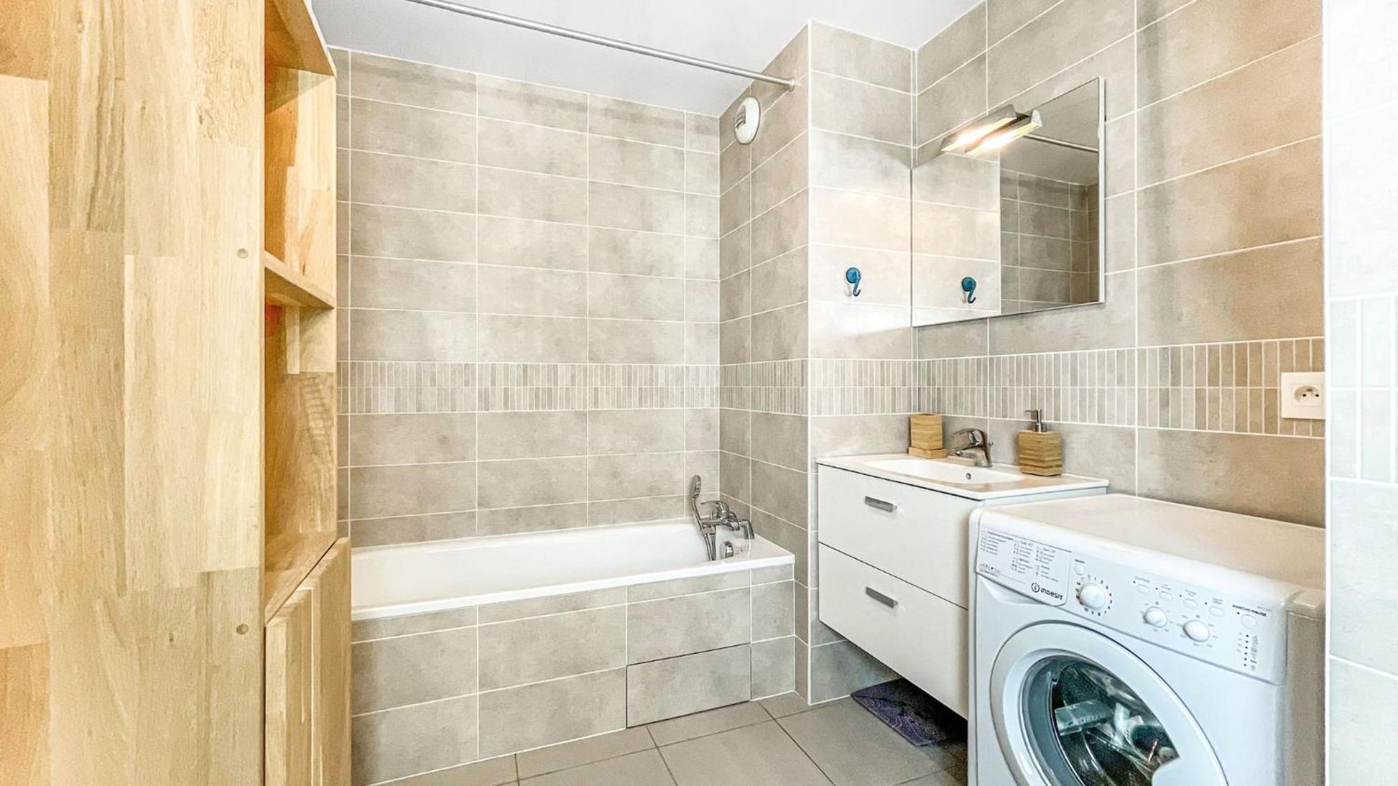 Homey Chloe - New - Parking Gratuit - Balcon Prive - Proche Geneve Annemasse Extérieur photo